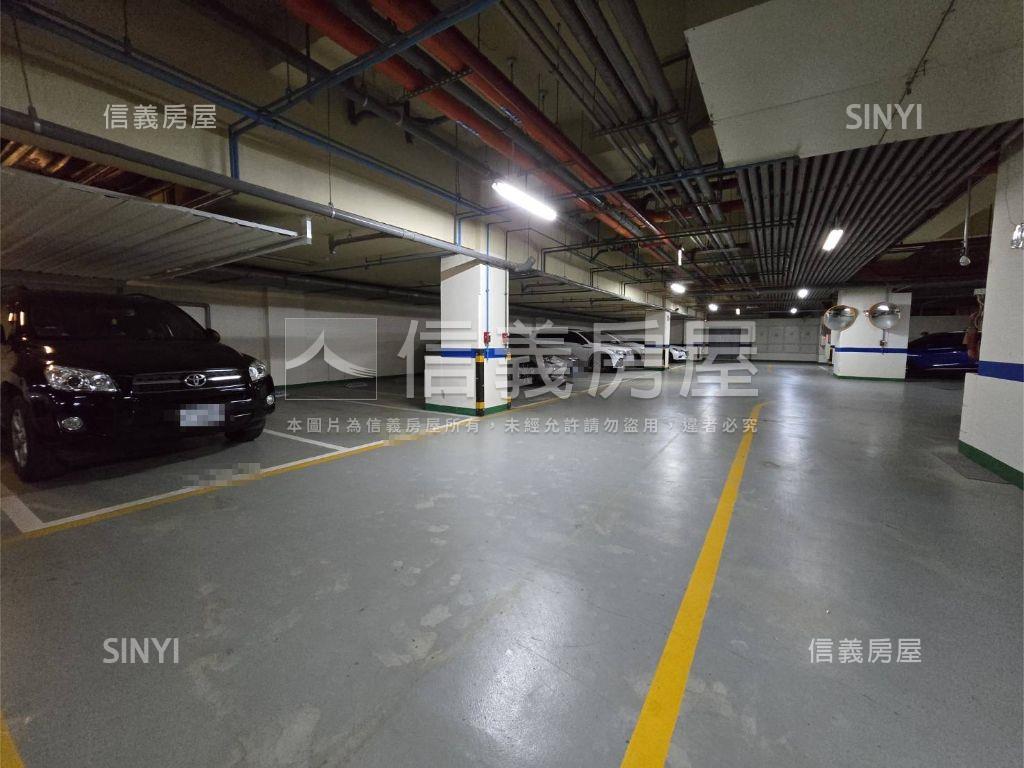 【御風】塭仔圳大面寬店面房屋室內格局與周邊環境