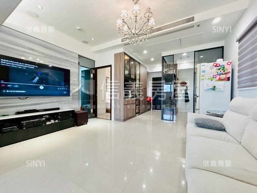 捷運精緻高樓三房車位房屋室內格局與周邊環境