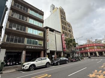 高雄火車站七賢正路店透