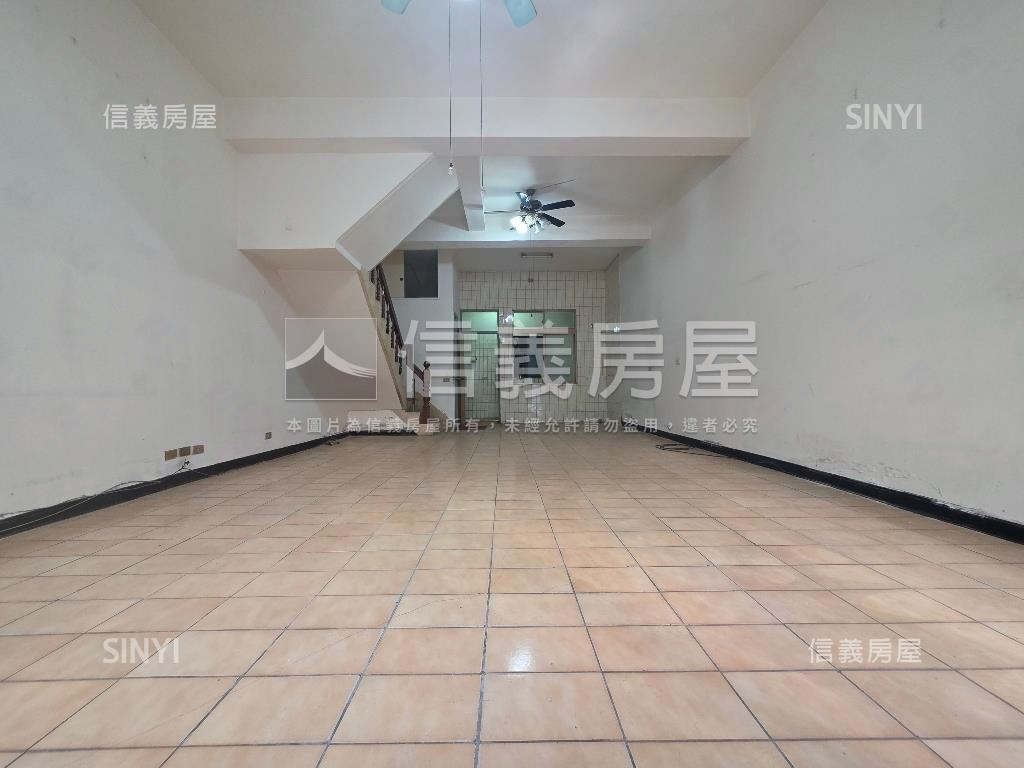 約５米２面寬臨路別墅房屋室內格局與周邊環境