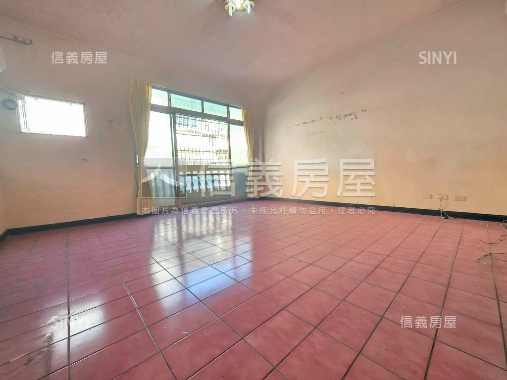 約５米２面寬臨路別墅房屋室內格局與周邊環境