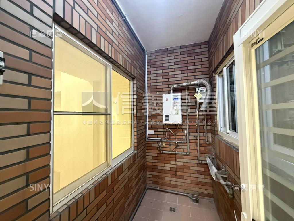 精緻首購成功美屋房屋室內格局與周邊環境