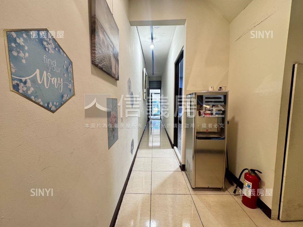 逢甲美透天整棟含增建８套房屋室內格局與周邊環境