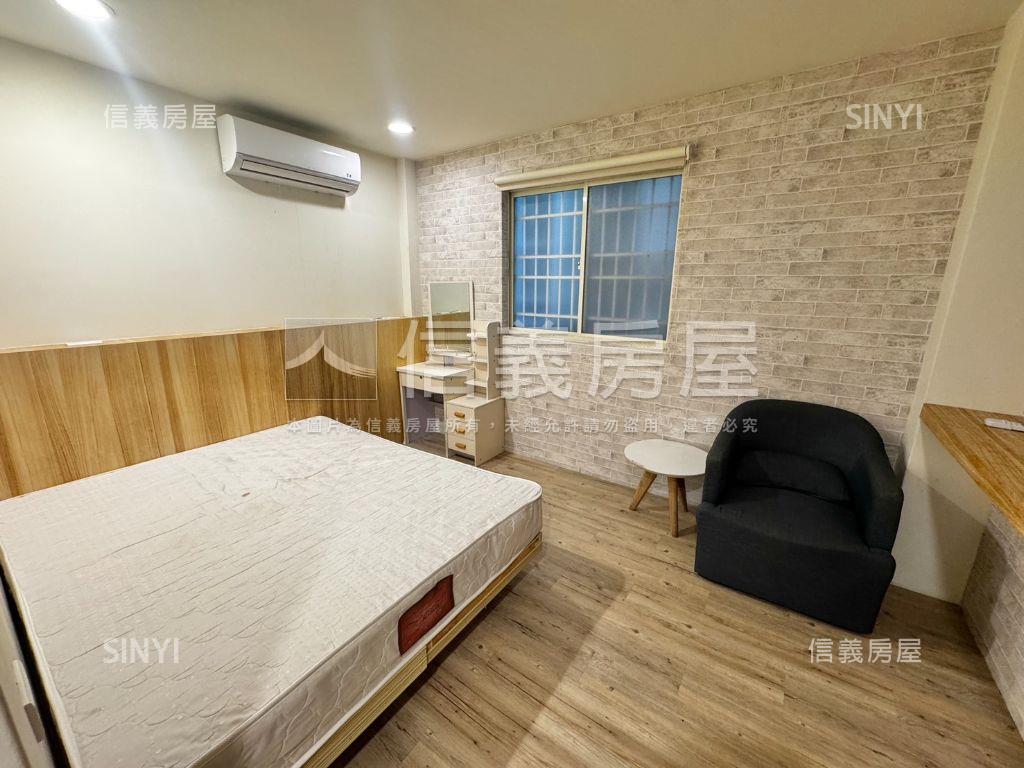 逢甲美透天整棟含增建８套房屋室內格局與周邊環境