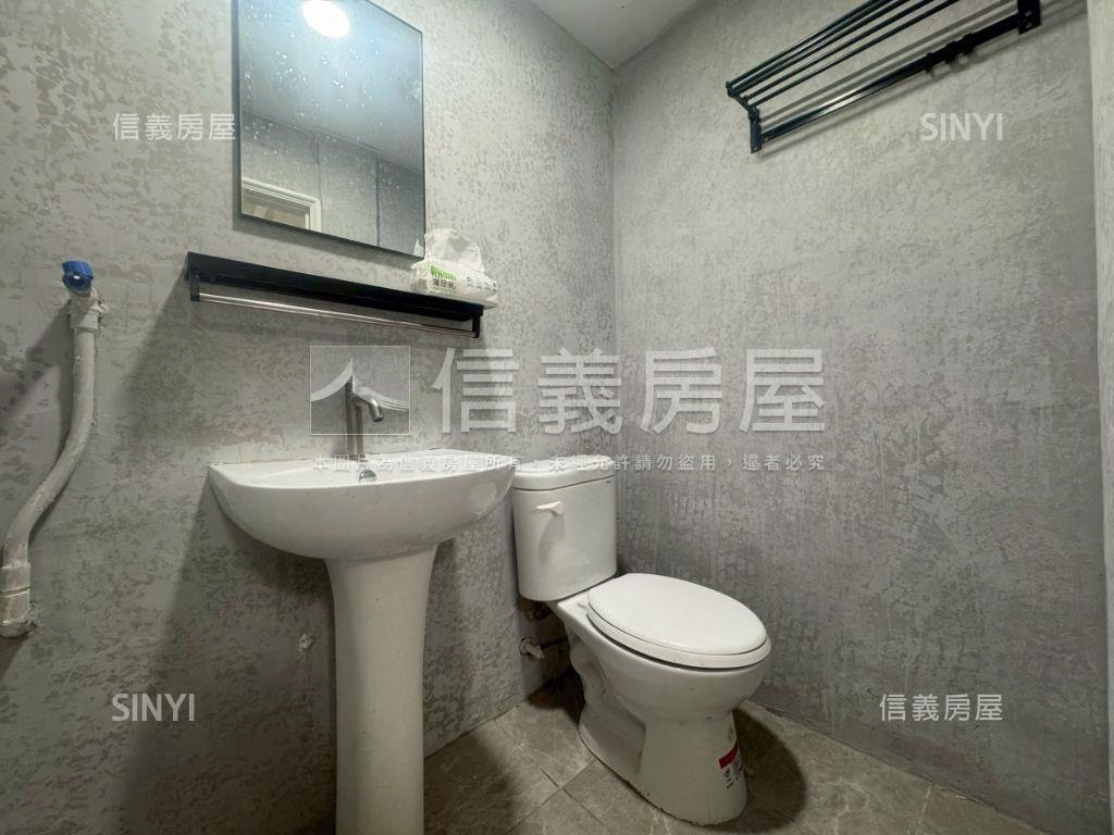 學府路明亮３房公寓房屋室內格局與周邊環境