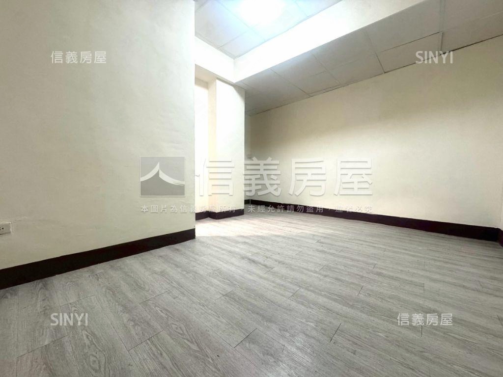 學府路明亮３房公寓房屋室內格局與周邊環境