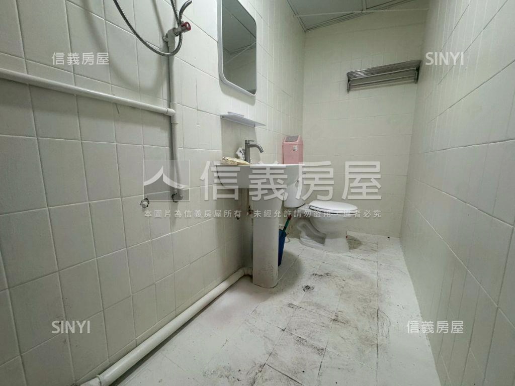 學府路明亮３房公寓房屋室內格局與周邊環境