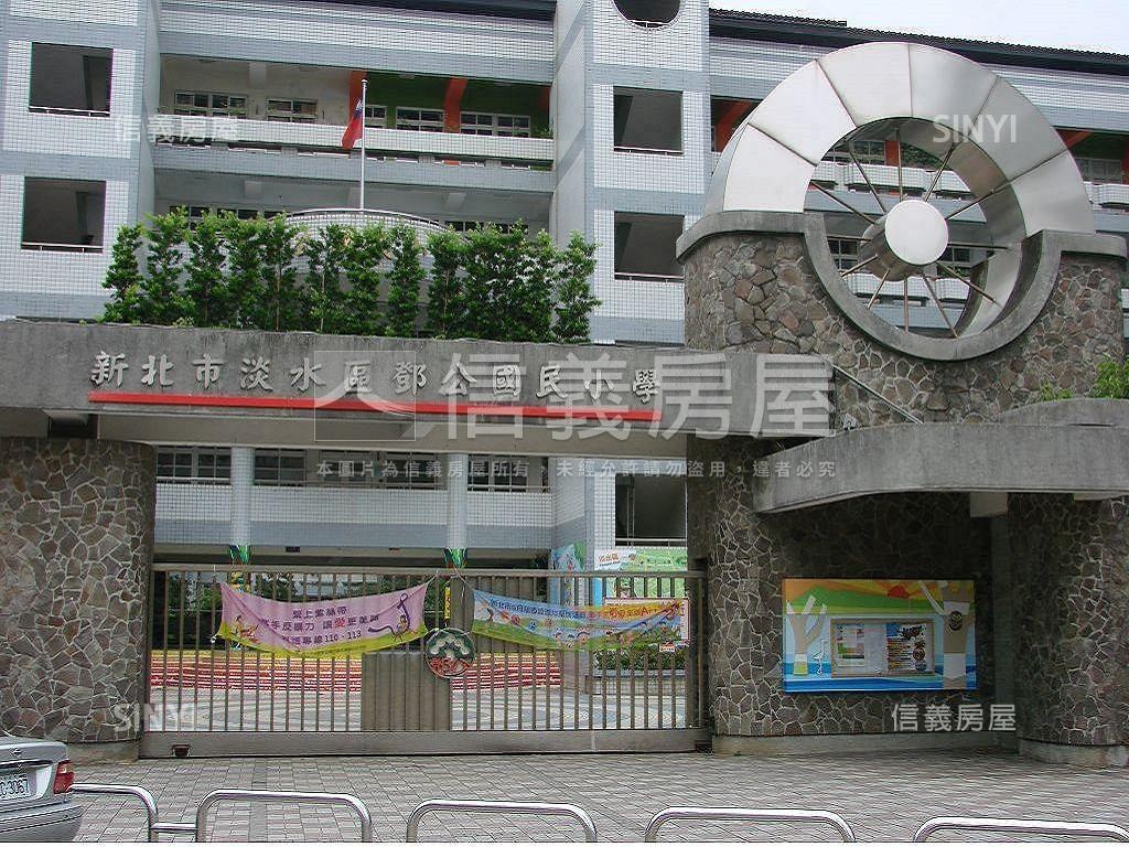 學府路明亮３房公寓房屋室內格局與周邊環境