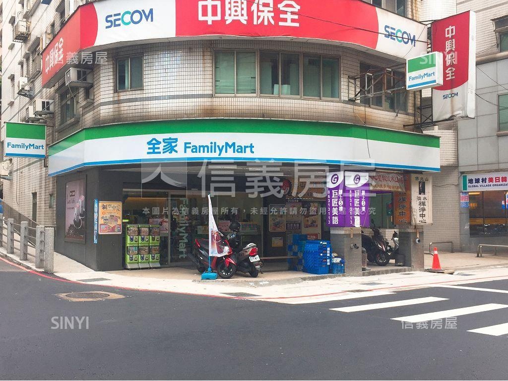 學府路明亮３房公寓房屋室內格局與周邊環境