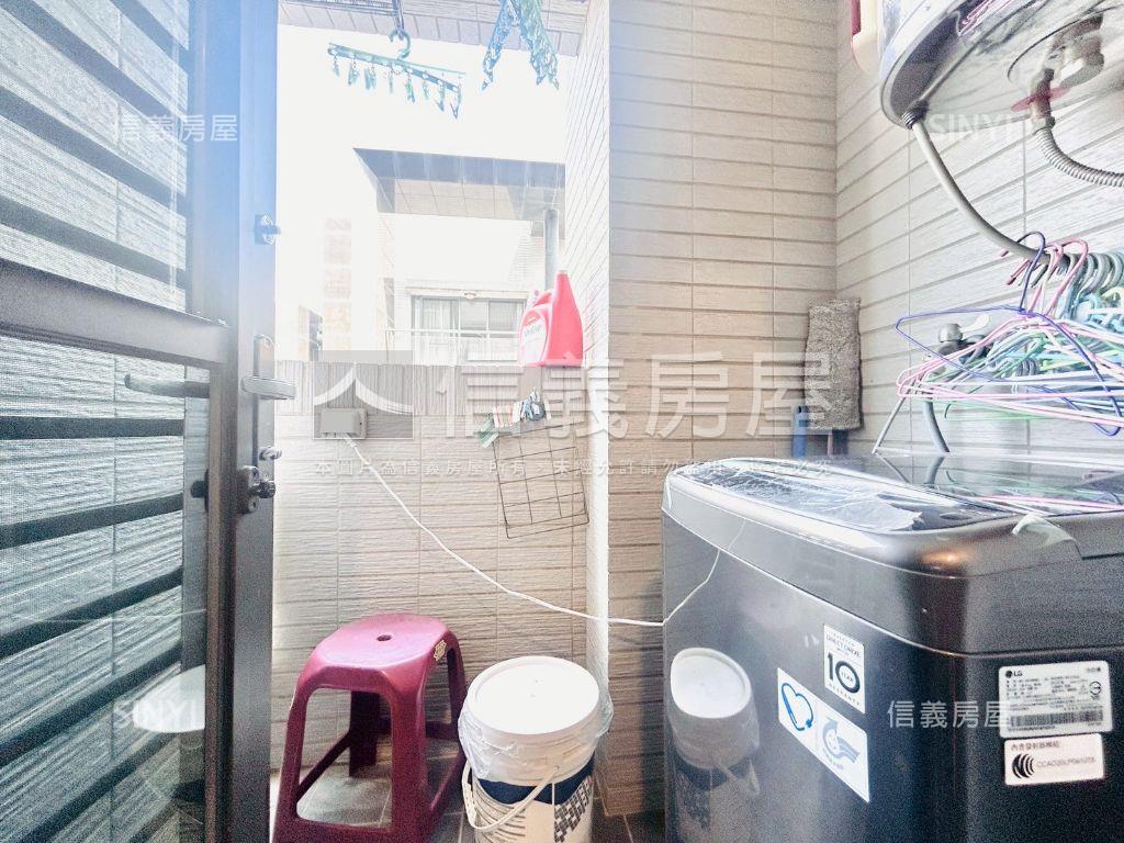 新青安★首購兩房附車位房屋室內格局與周邊環境