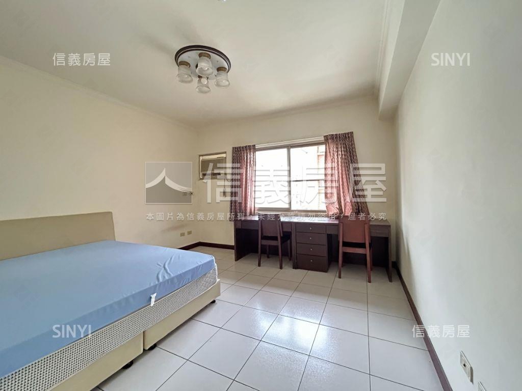 冠鈞科博三房平車雙衛開窗房屋室內格局與周邊環境