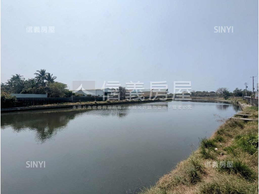 梓官水電線更新臨路透天厝房屋室內格局與周邊環境