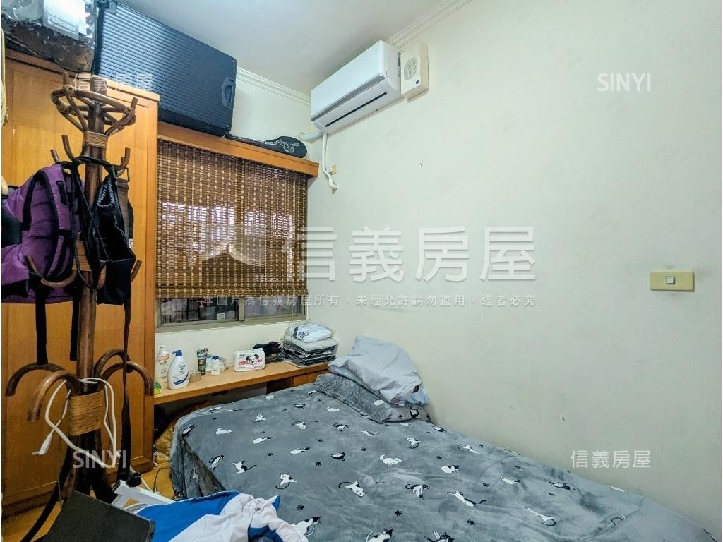 近加工區三房車位房屋室內格局與周邊環境