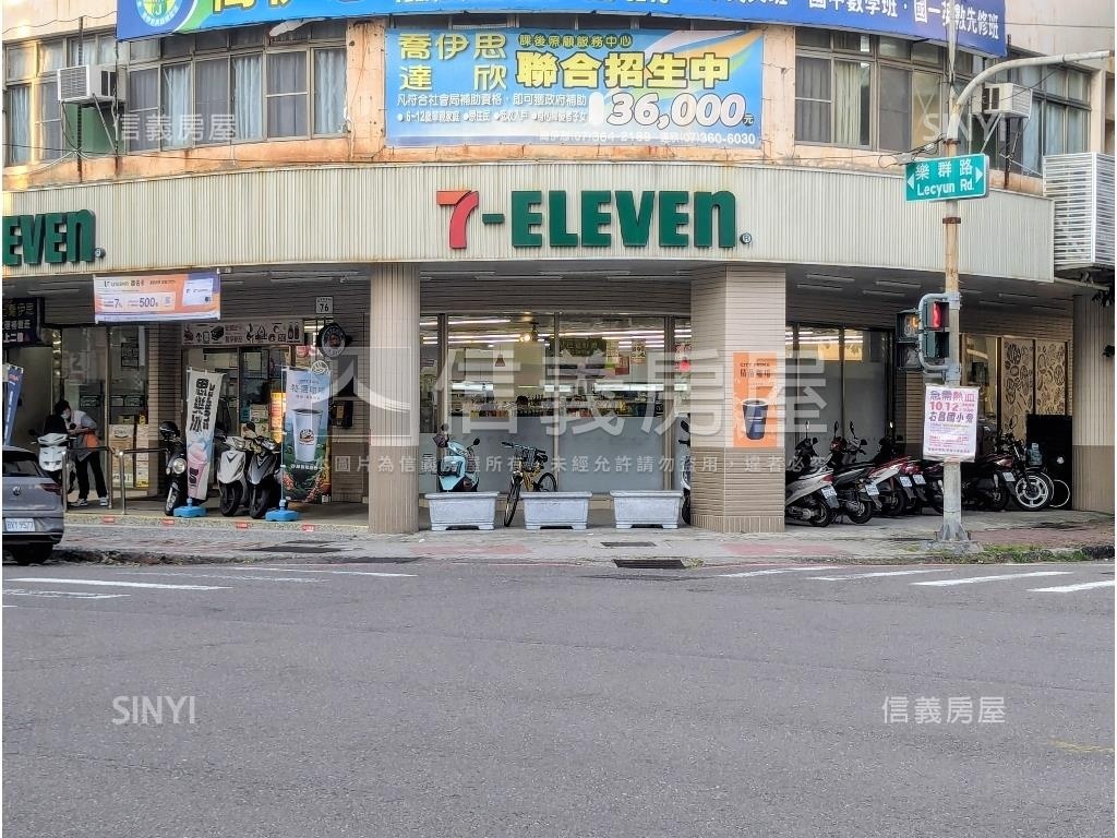 近加工區三房車位房屋室內格局與周邊環境