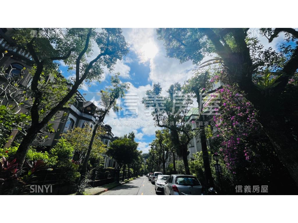 瓏山林陽光庭院下疊房屋室內格局與周邊環境