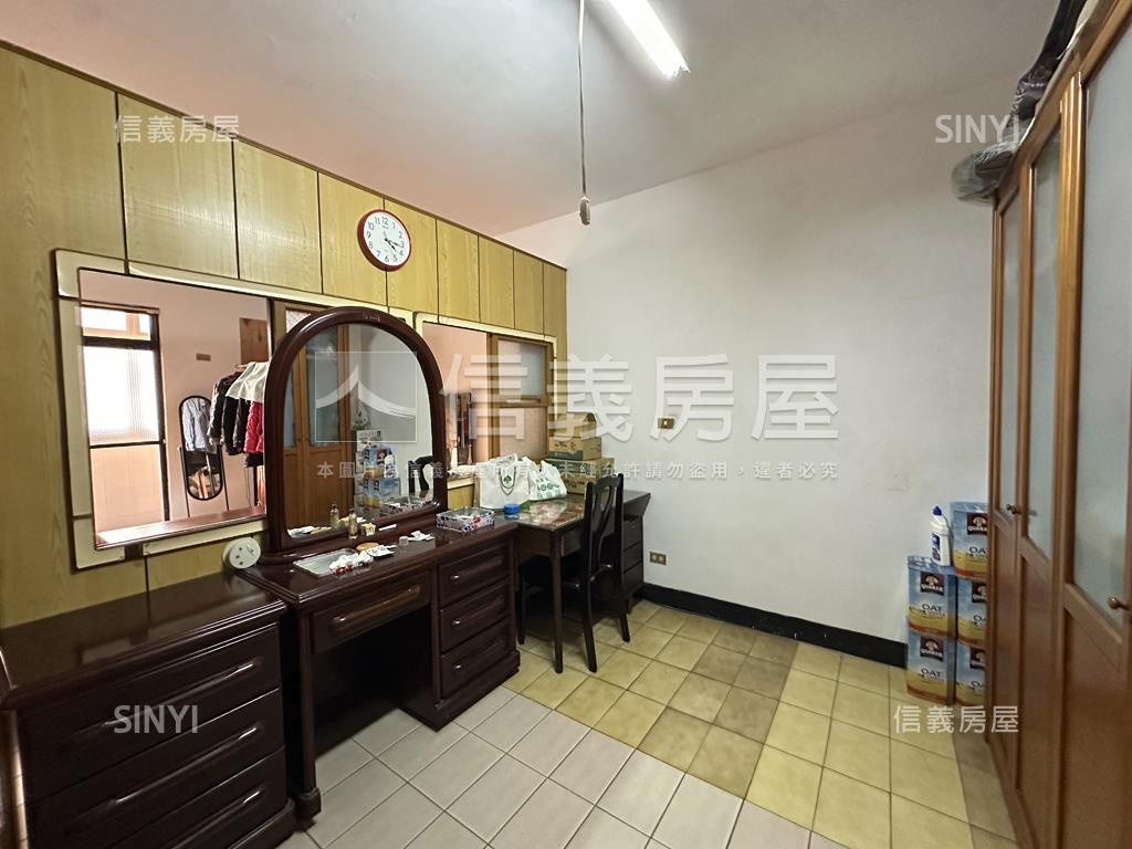 亞東旁仁愛稀有透天厝房屋室內格局與周邊環境
