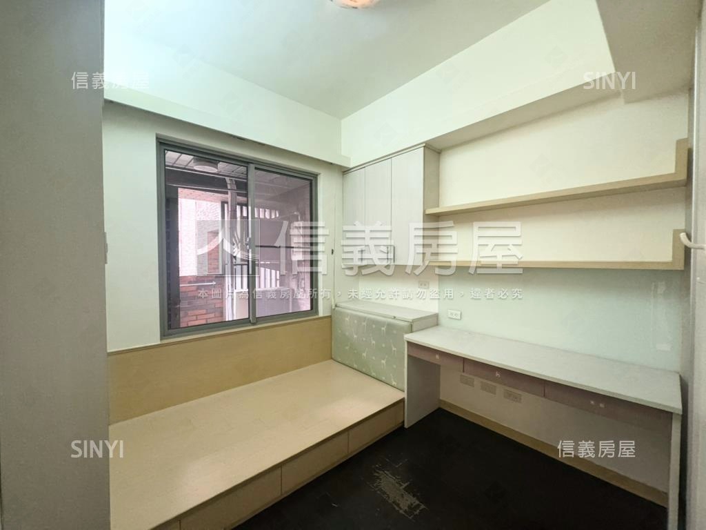 德安家康Ｃ區雅邸＋車位房屋室內格局與周邊環境