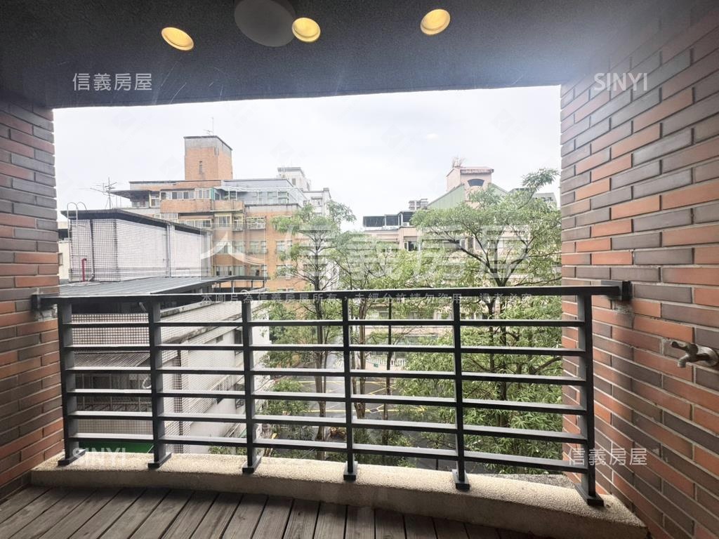 德安家康Ｃ區雅邸＋車位房屋室內格局與周邊環境