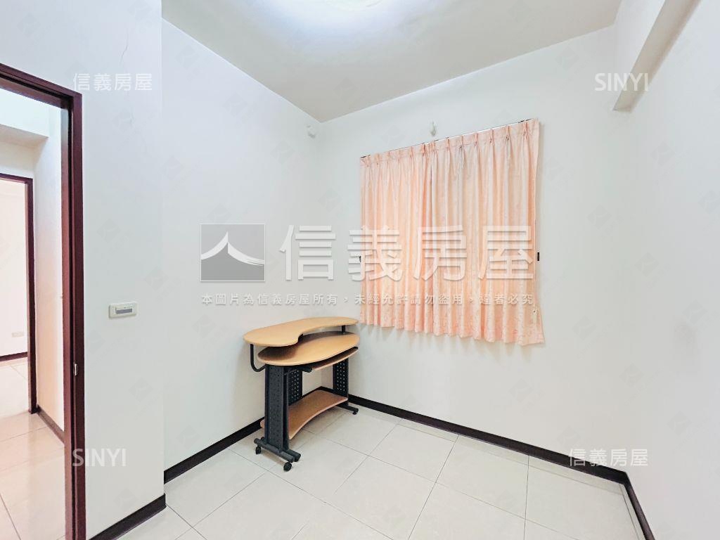 竹城大阪三房車位房屋室內格局與周邊環境