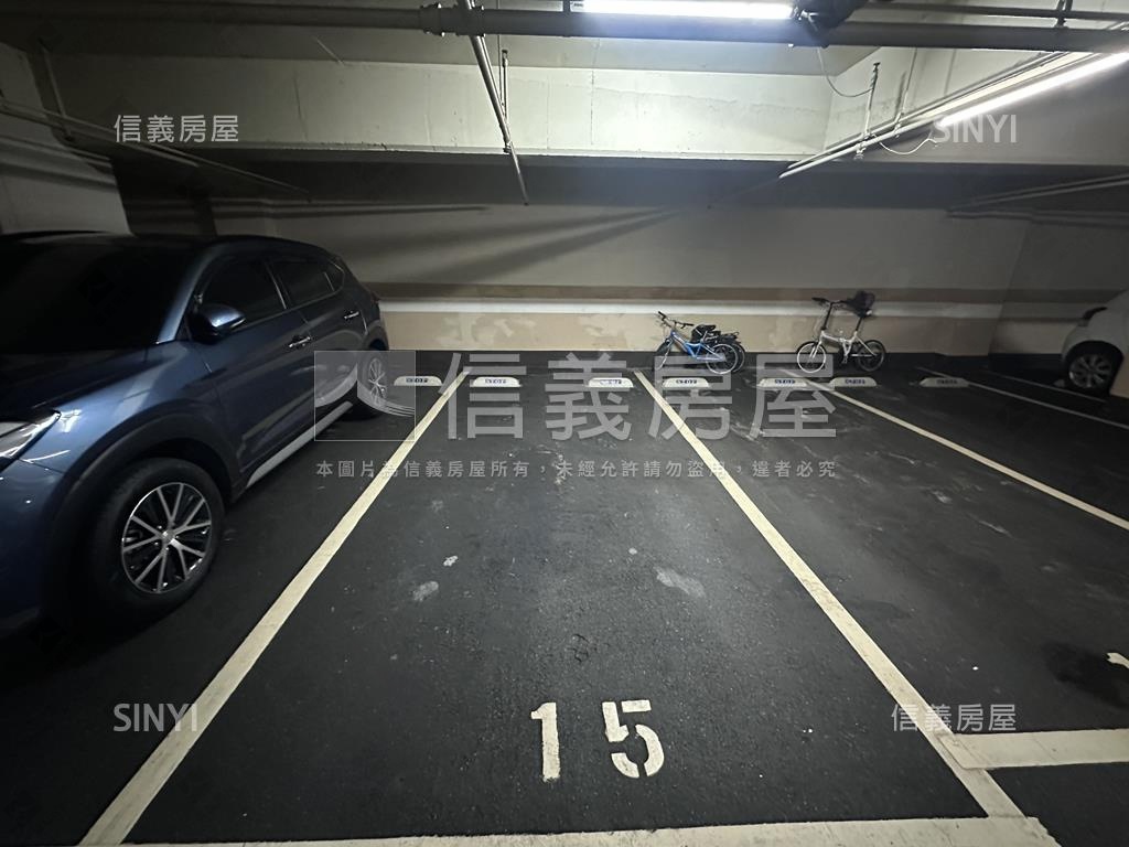 竹城大阪三房車位房屋室內格局與周邊環境