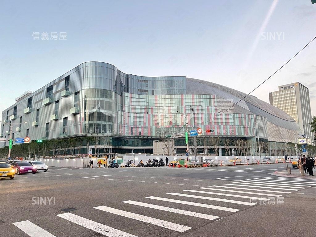 專任珍藏光復南巨蛋純商辦房屋室內格局與周邊環境