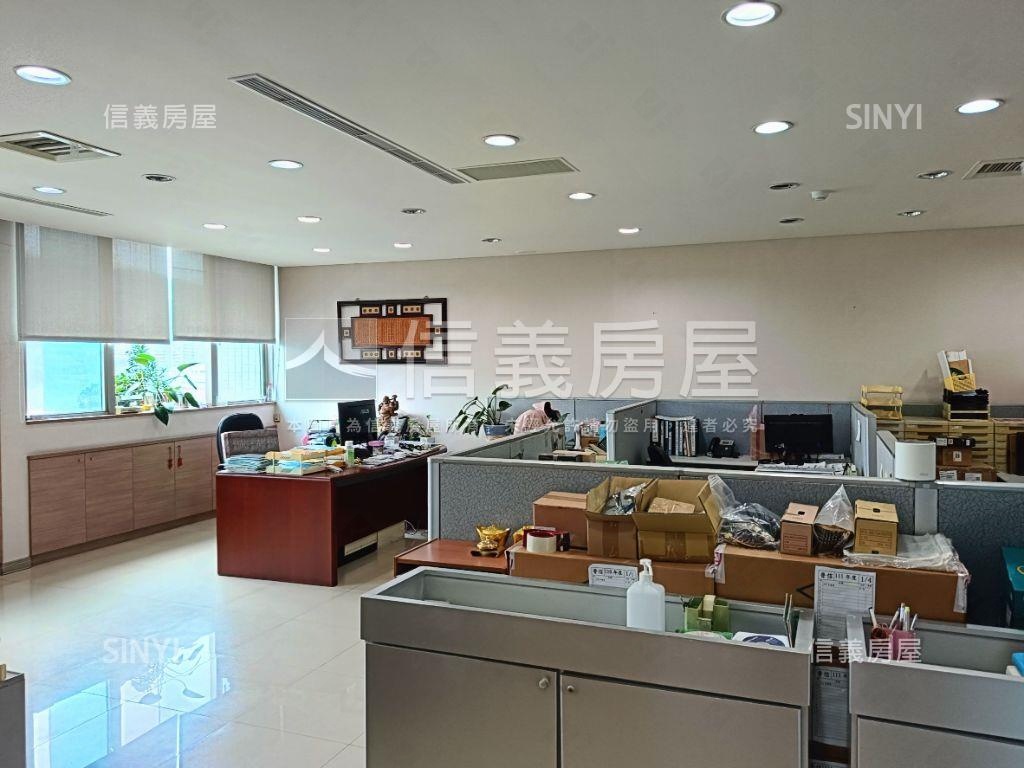 全球工業總部廠辦房屋室內格局與周邊環境