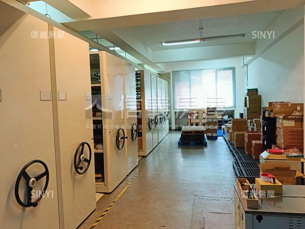 全球工業總部廠辦房屋室內格局與周邊環境