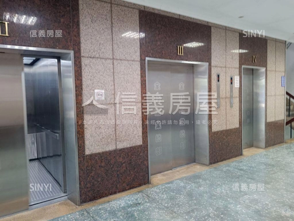 全球工業總部廠辦房屋室內格局與周邊環境