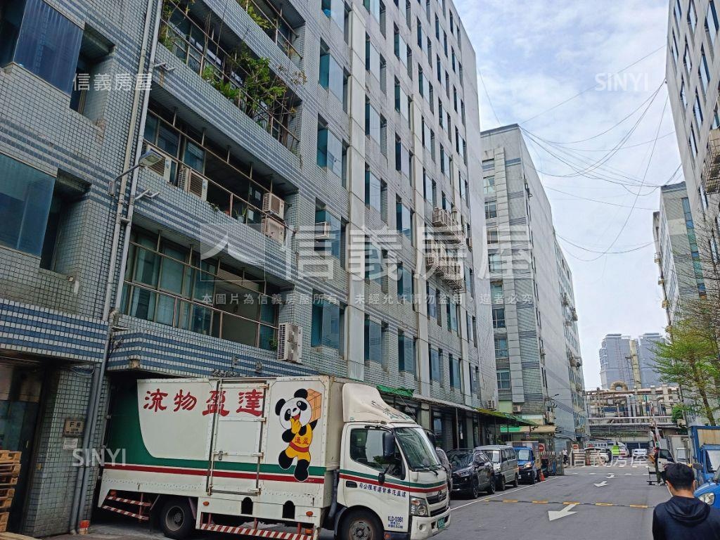 全球工業總部廠辦房屋室內格局與周邊環境