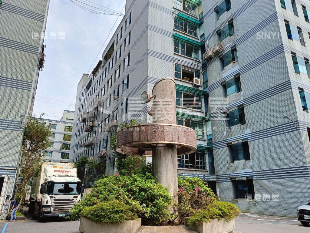 全球工業總部廠辦房屋室內格局與周邊環境