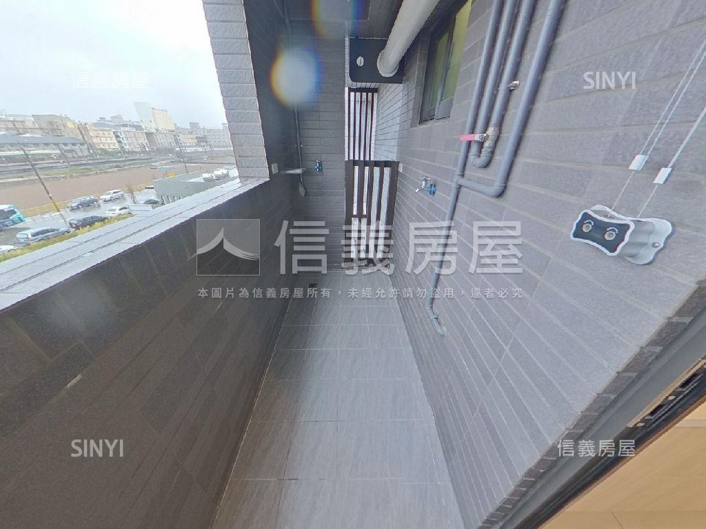沙鹿車站大華鹿鳴三房平車房屋室內格局與周邊環境