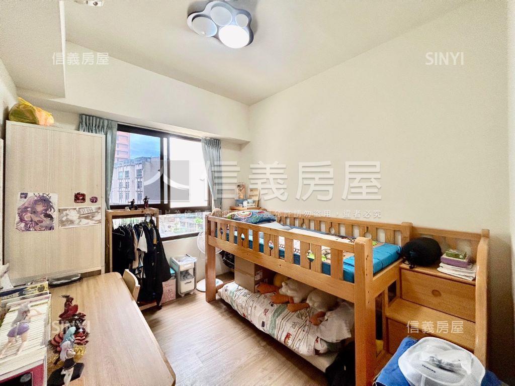 翰林苑高鐵大三房稀有釋出房屋室內格局與周邊環境