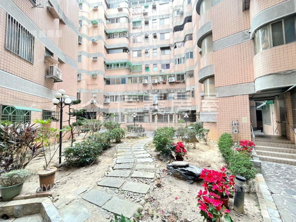 近台中未來巨蛋三房附車位房屋室內格局與周邊環境