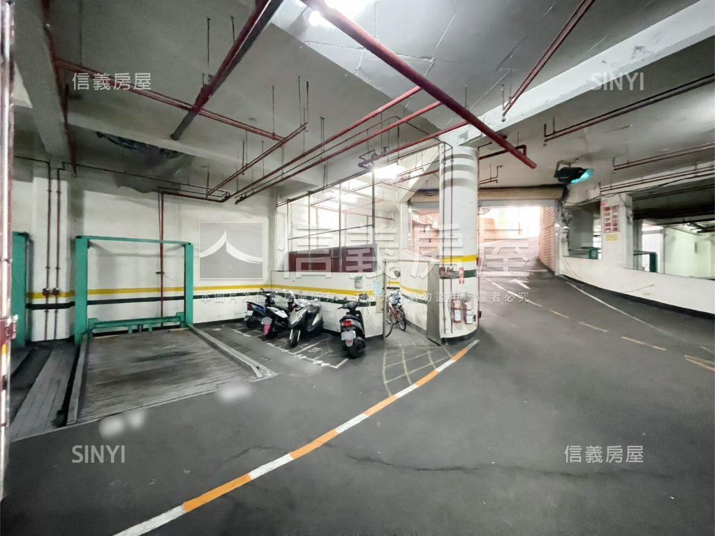 近台中未來巨蛋三房附車位房屋室內格局與周邊環境