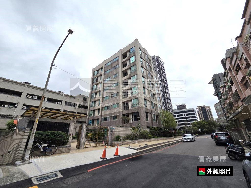 文化金典三房雙車位房屋室內格局與周邊環境