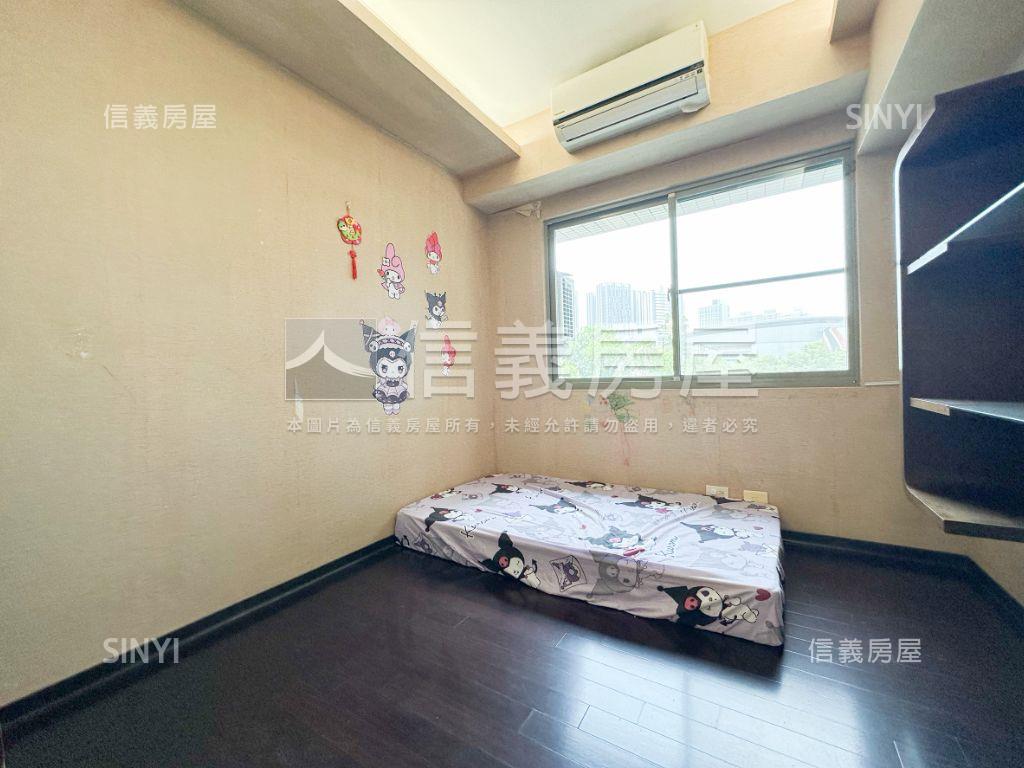 巨蛋核心★捷運誠品三房房屋室內格局與周邊環境