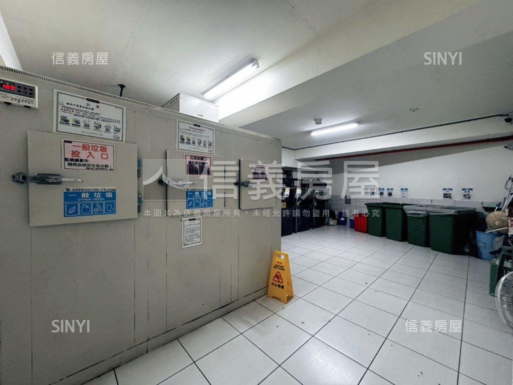 鼎藏大硯二期舒適三房車位房屋室內格局與周邊環境