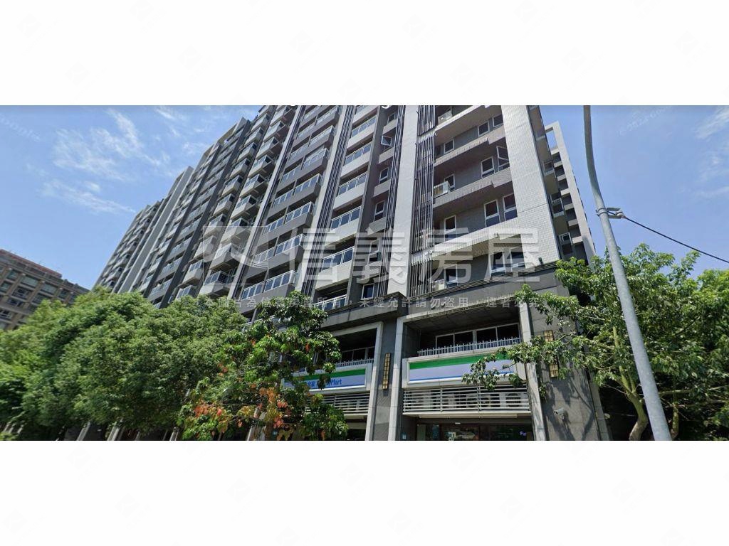 穩定收租全家店面房屋室內格局與周邊環境