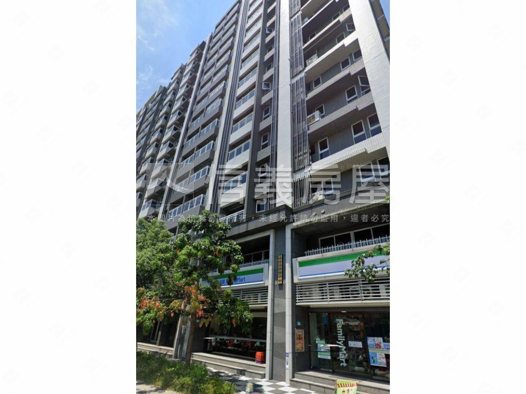 穩定收租全家店面房屋室內格局與周邊環境