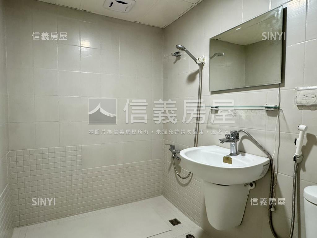 畫時代次頂煦光風三房房屋室內格局與周邊環境