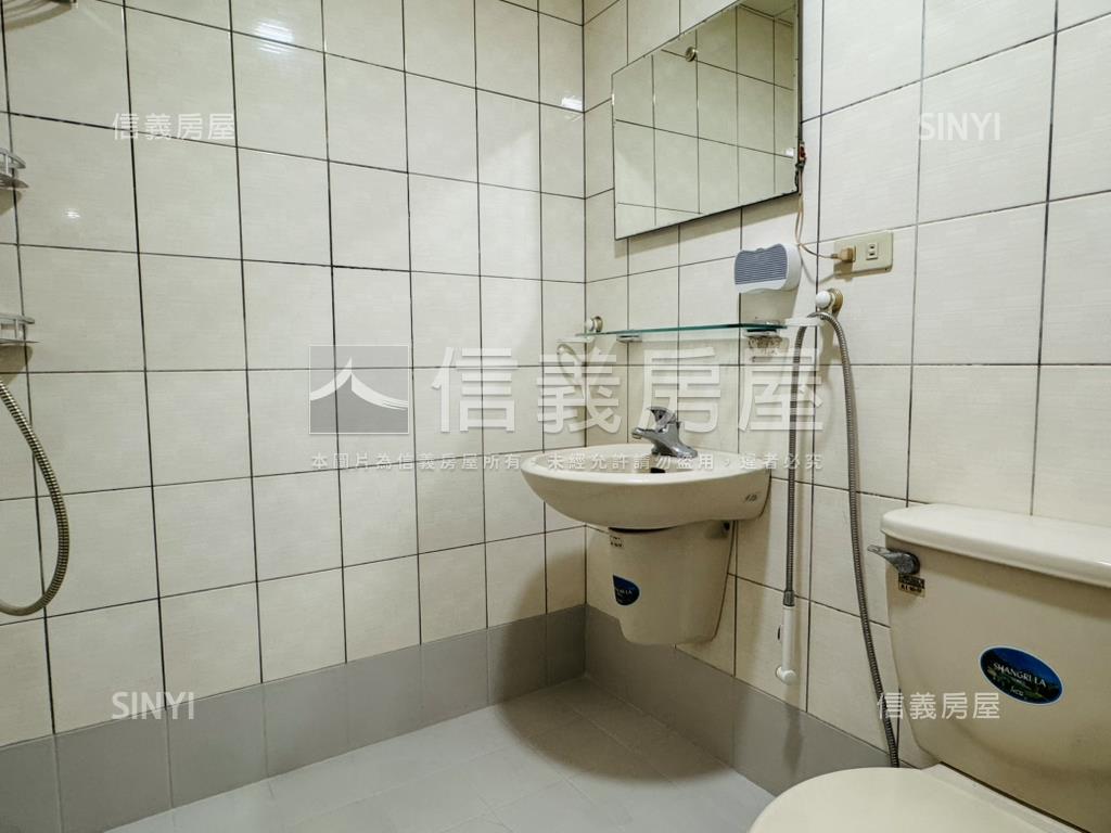 畫時代次頂煦光風三房房屋室內格局與周邊環境