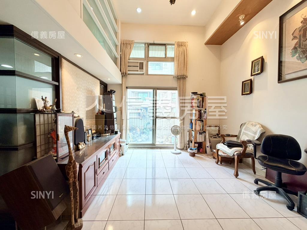 昇陽天廈。採光３房車位房屋室內格局與周邊環境