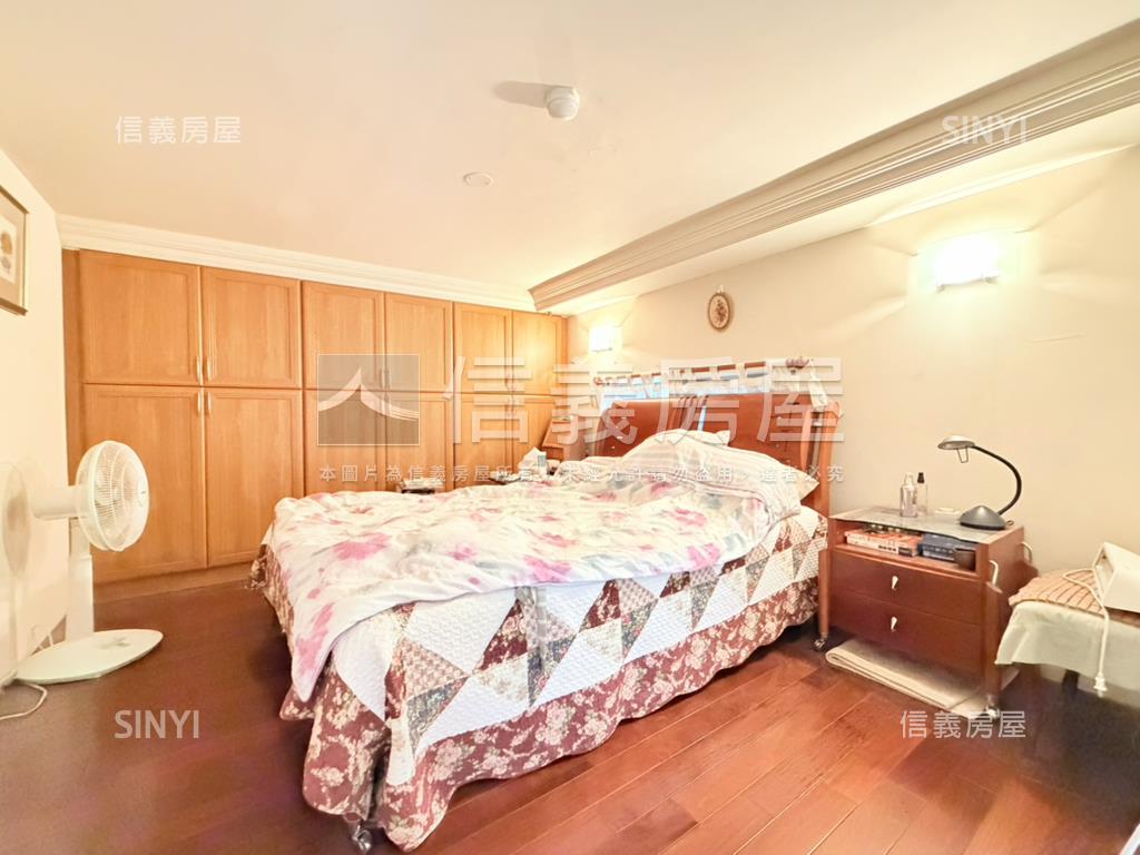 昇陽天廈。採光３房車位房屋室內格局與周邊環境