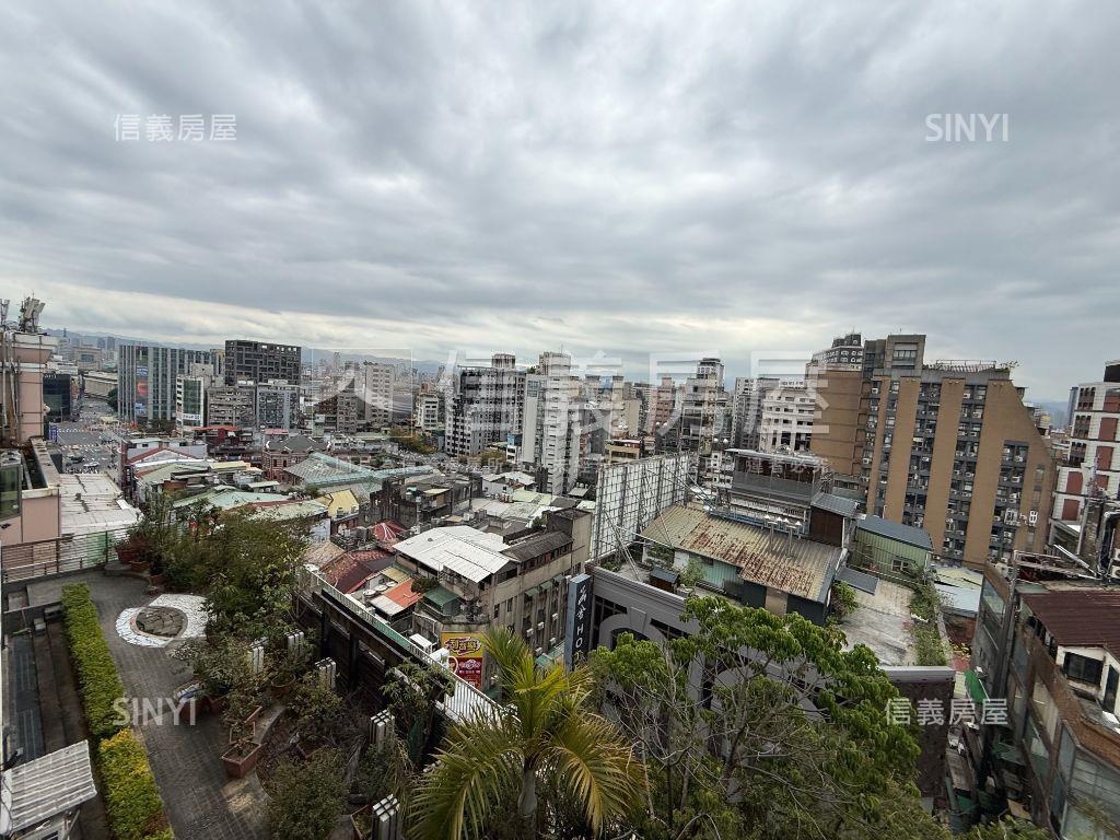 西門方正景觀套房房屋室內格局與周邊環境