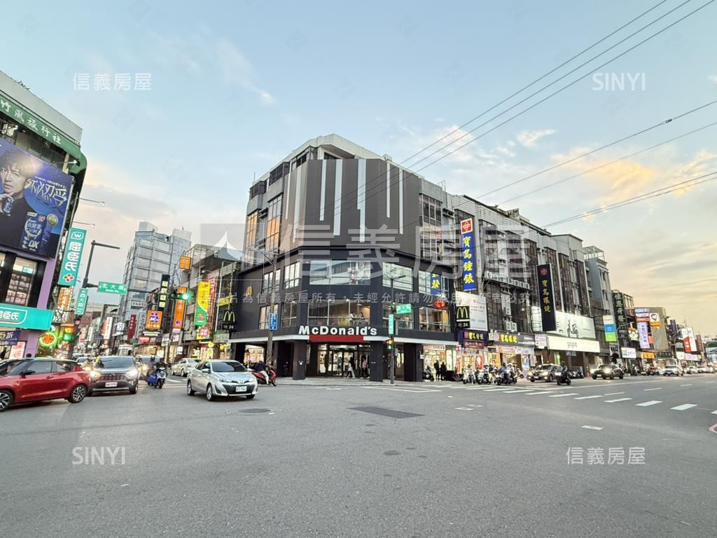 正西大路黃金透店房屋室內格局與周邊環境