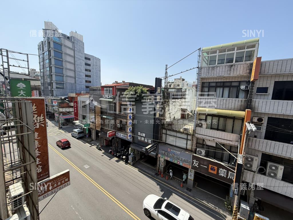 正西大路黃金透店房屋室內格局與周邊環境