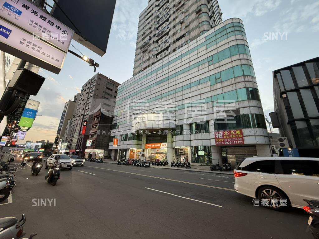 正西大路黃金透店房屋室內格局與周邊環境