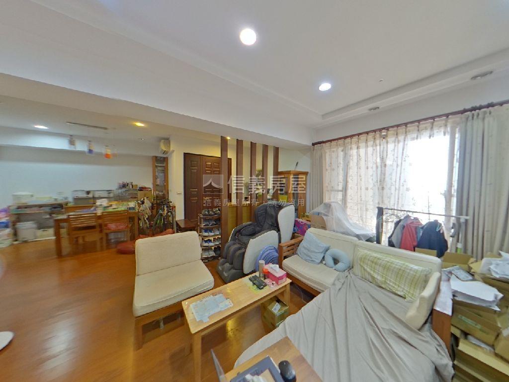 喬立月河私藏美屋房屋室內格局與周邊環境