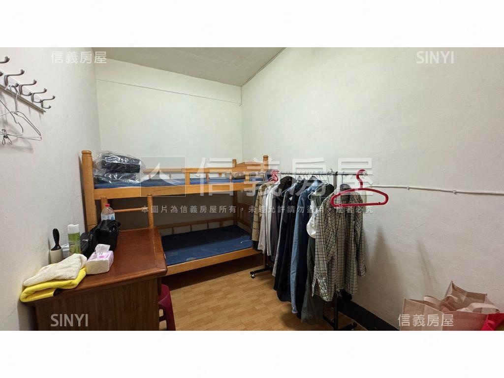 近１４期豐樂路美整理透天房屋室內格局與周邊環境