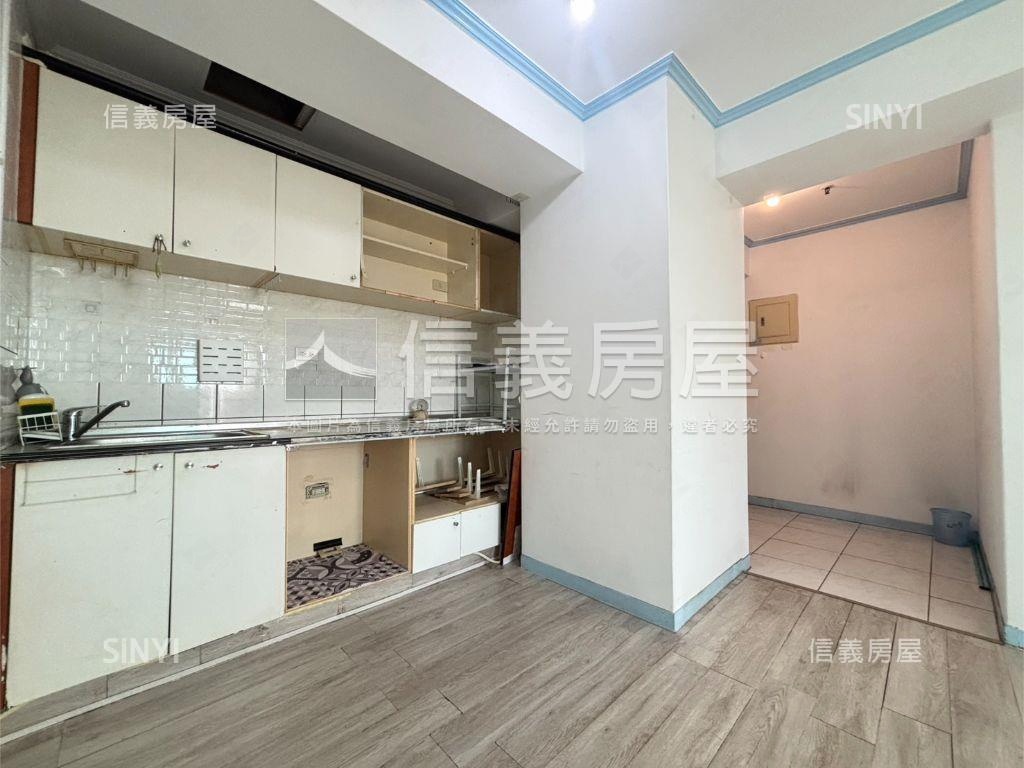 大順。高樓美景套房房屋室內格局與周邊環境